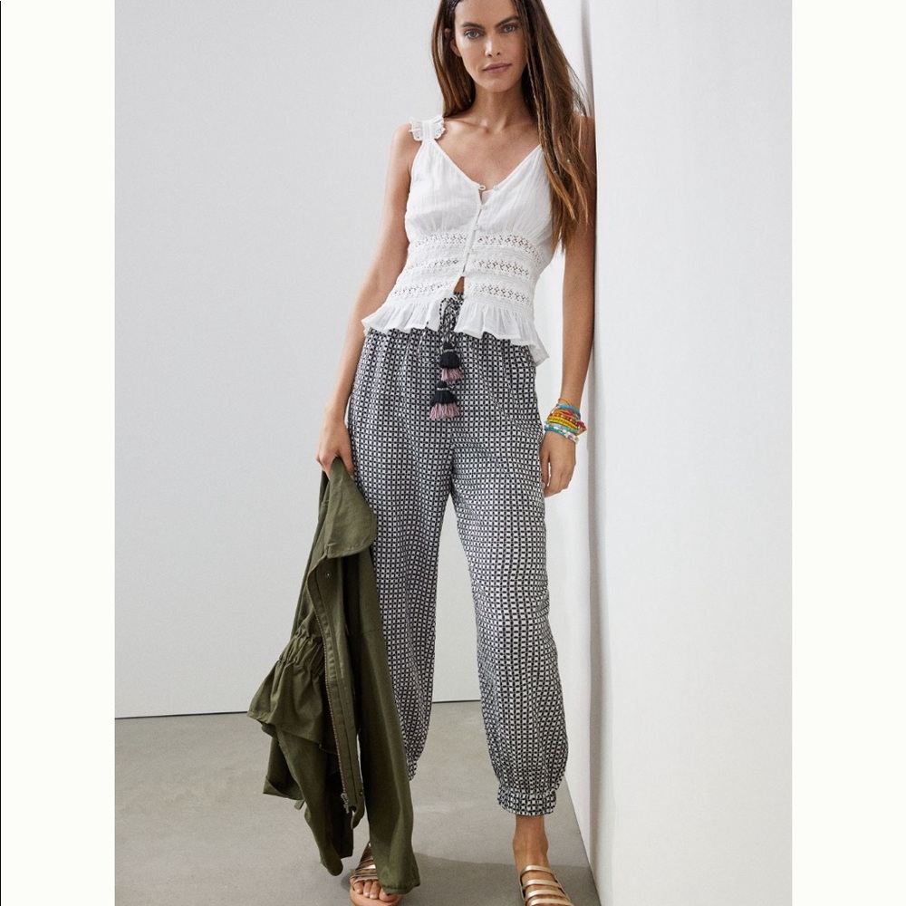 NWT Anthropologie Tassled Joggers. Size S